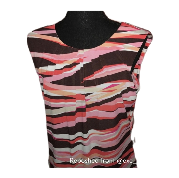 Calvin Klein Sleeveless Blouse - Picture 1 of 1